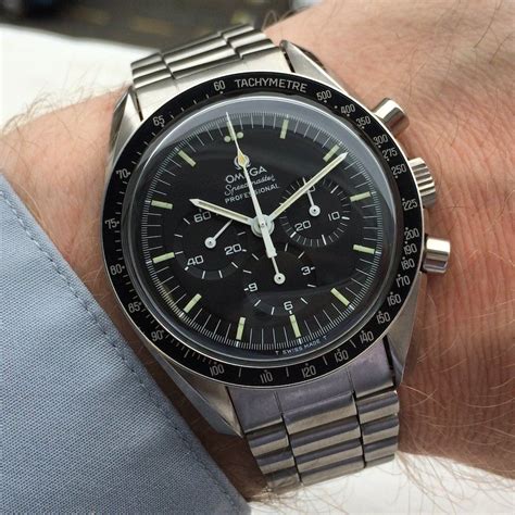 omega speedmaster pro cleaning.